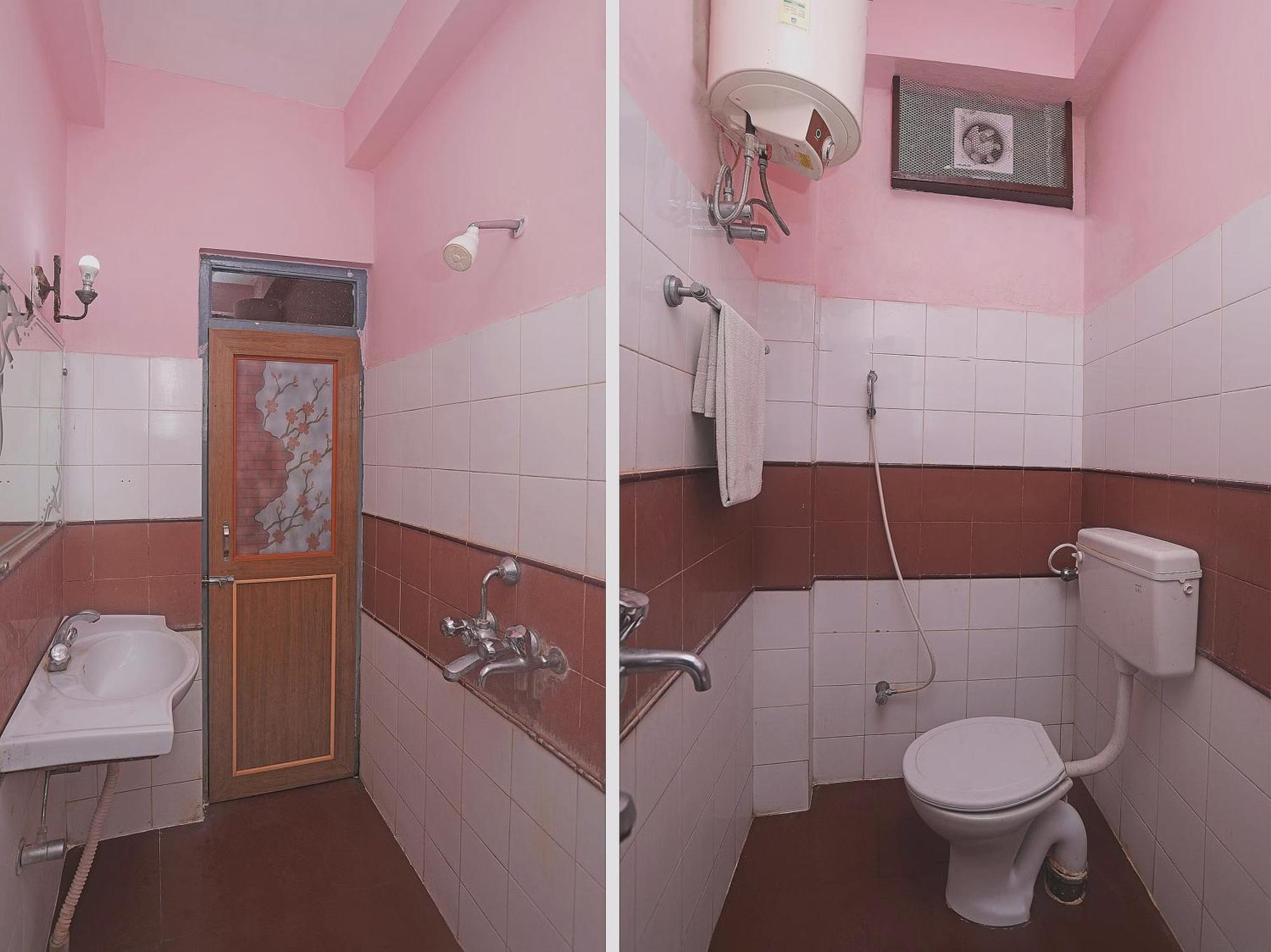 Hotel Super Capital O Ashraya Puri