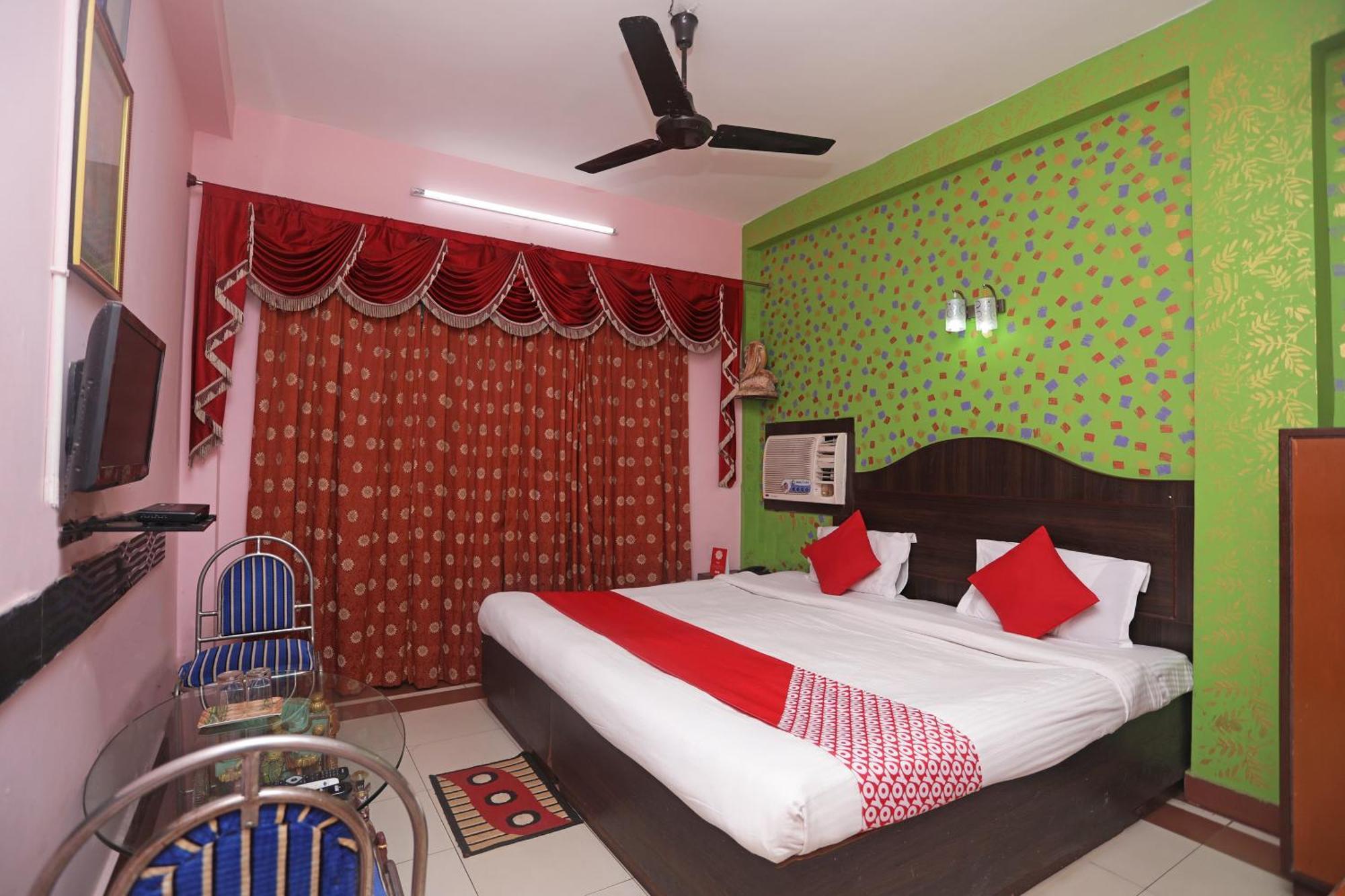 Super Capital O Ashraya Hotel 3*